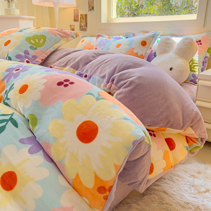 91家纺网 家纺一手货源 找家纺 （总）慕尚 2025新款高克重加厚牛奶绒印花单被套-田园花卉系列