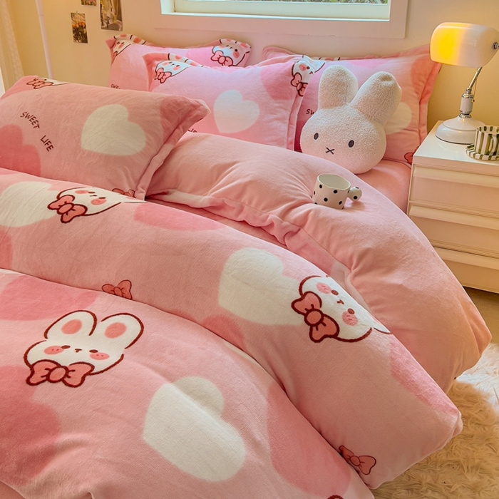 91家纺网 家纺一手货源 找家纺 慕尚 2025新款高克重加厚牛奶绒印花单被套-田园花卉系列 萌兔