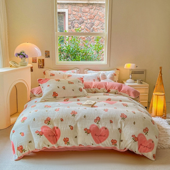 91家纺网 家纺一手货源 找家纺 慕尚 2025新款高克重加厚牛奶绒印花单被套-田园花卉系列 年年红