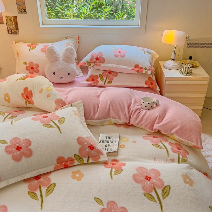 91家纺网 家纺一手货源 找家纺 慕尚 2025新款高克重加厚牛奶绒印花单被套-田园花卉系列 舒蕾