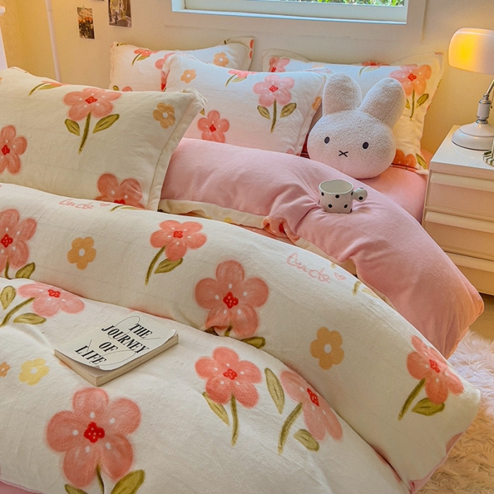 91家纺网 家纺一手货源 找家纺 慕尚 2025新款高克重加厚牛奶绒印花单被套-田园花卉系列 舒蕾