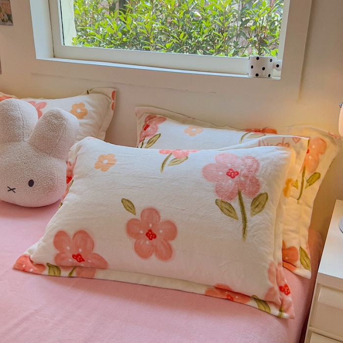 91家纺网 家纺一手货源 找家纺 慕尚 2025新款高克重加厚牛奶绒印花单被套-田园花卉系列 舒蕾