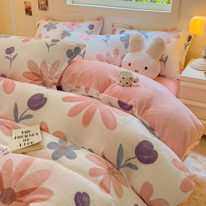 91家纺网 家纺一手货源 找家纺 慕尚 2025新款高克重加厚牛奶绒印花单被套-田园花卉系列 苏格兰