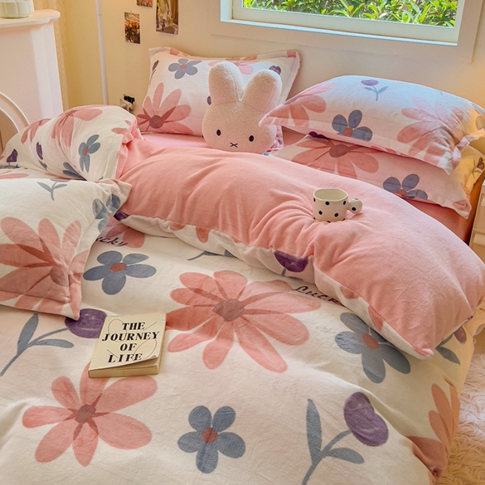 91家纺网 家纺一手货源 找家纺 慕尚 2025新款高克重加厚牛奶绒印花单被套-田园花卉系列 苏格兰