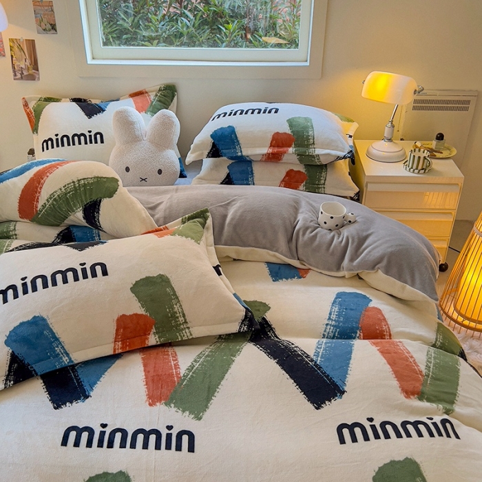 91家纺网 家纺一手货源 找家纺 慕尚 2025新款高克重加厚牛奶绒印花单被套-田园花卉系列 雅漾