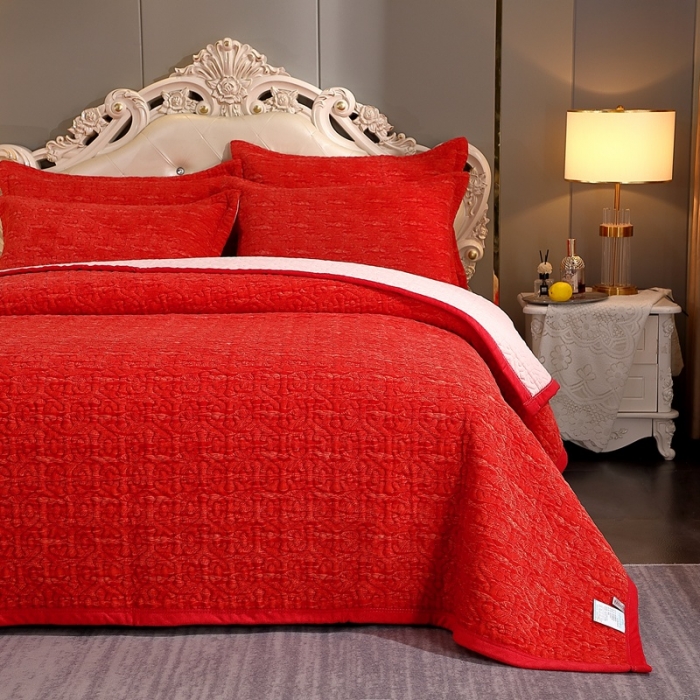 91家纺网 家纺一手货源 找家纺 2023新款水波纹色织牛奶绒床盖三件套 涟漪-大红