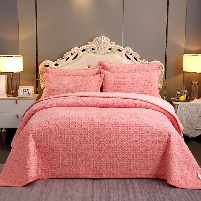 91家纺网 家纺一手货源 找家纺 2023新款水波纹色织牛奶绒床盖三件套 涟漪-粉玉