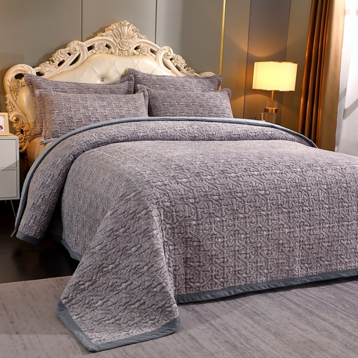 91家纺网 家纺一手货源 找家纺 2023新款水波纹色织牛奶绒床盖三件套 涟漪-灰色