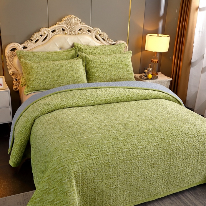 91家纺网 家纺一手货源 找家纺 2023新款水波纹色织牛奶绒床盖三件套 涟漪-浅绿