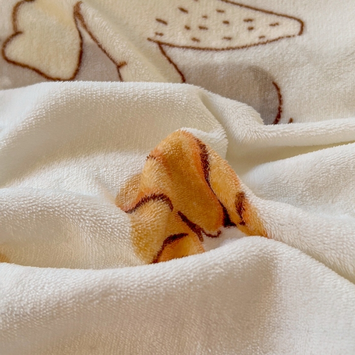 91家纺网 家纺一手货源 找家纺 慕尚 2025新款高克重加厚牛奶绒印花四件套-田园花卉系列 小怪兽