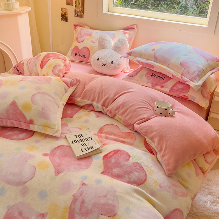 91家纺网 家纺一手货源 找家纺 慕尚 2025新款高克重加厚牛奶绒印花四件套-田园花卉系列 心相印