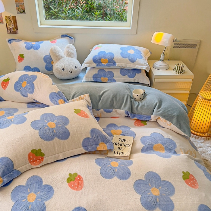 91家纺网 家纺一手货源 找家纺 慕尚 2025新款高克重加厚牛奶绒印花四件套-田园花卉系列 幸运花