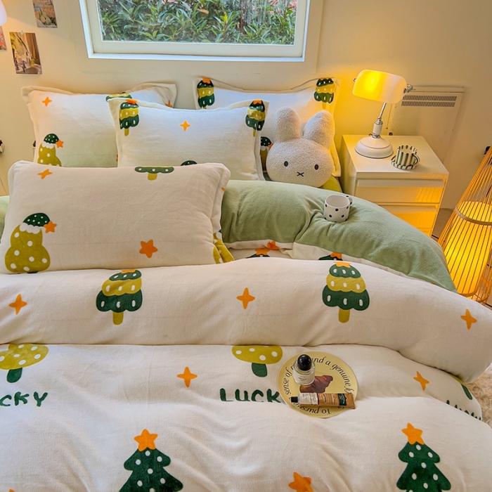 91家纺网 家纺一手货源 找家纺 慕尚 2025新款高克重加厚牛奶绒印花四件套-田园花卉系列 幸运树