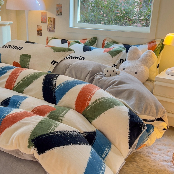 91家纺网 家纺一手货源 找家纺 慕尚 2025新款高克重加厚牛奶绒印花四件套-田园花卉系列 雅漾