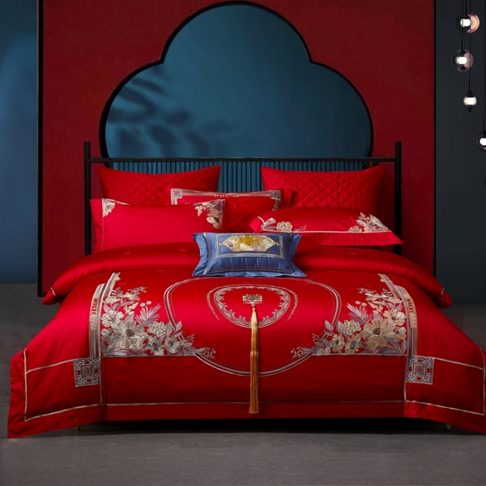 91家纺网 家纺一手货源 找家纺 爱情故事 2025新款100支婚庆四件套棚拍秘密花园