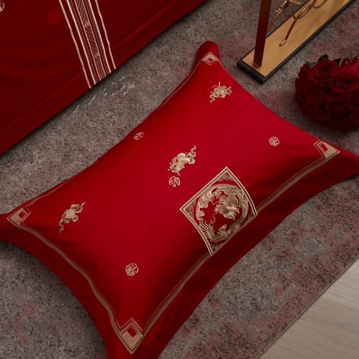 91家纺网 家纺一手货源 找家纺 爱情故事 2025新款100支婚庆四件套棚拍福禄寿喜金