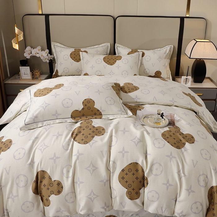 91家纺网 家纺一手货源 找家纺 晶缦 2023新款格林系列全棉活性磨毛多规格四件套 路易熊