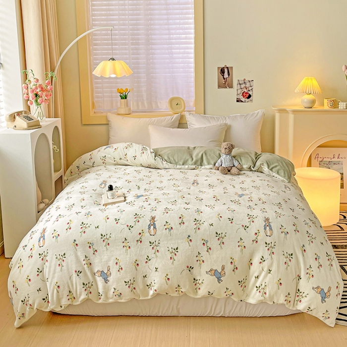 91家纺网 家纺一手货源 找家纺 畅畅家纺 2023新款活性印花小清新AB版加厚高克重法莱绒牛奶绒四件套 花间兔