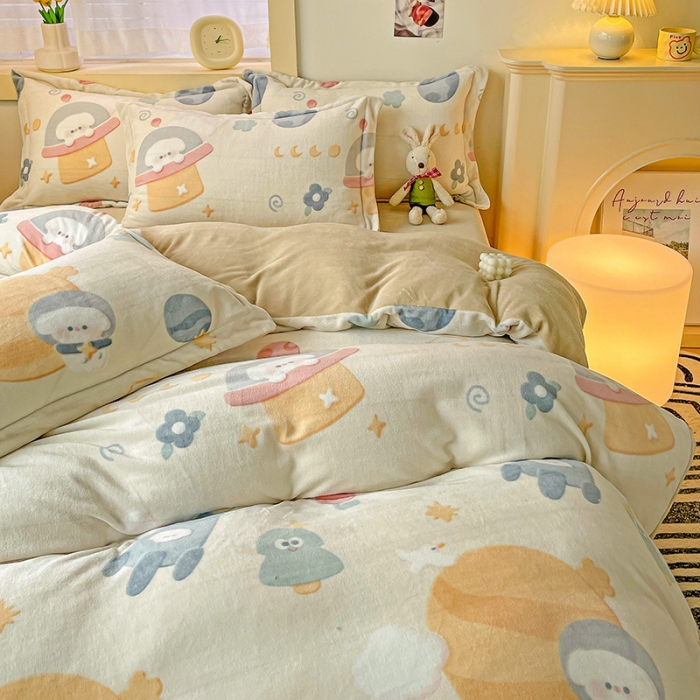 91家纺网 家纺一手货源 找家纺 畅畅家纺 2023新款活性印花小清新AB版加厚高克重法莱绒牛奶绒四件套 太空旅行