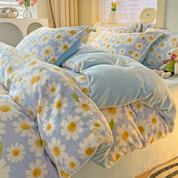 91家纺网 家纺一手货源 找家纺 畅畅家纺 2023新款活性印花小清新AB版加厚高克重法莱绒牛奶绒四件套 小雏菊