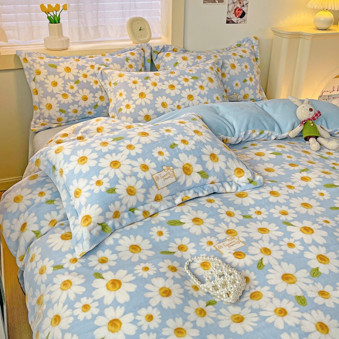 91家纺网 家纺一手货源 找家纺 畅畅家纺 2023新款活性印花小清新AB版加厚高克重法莱绒牛奶绒四件套 小雏菊