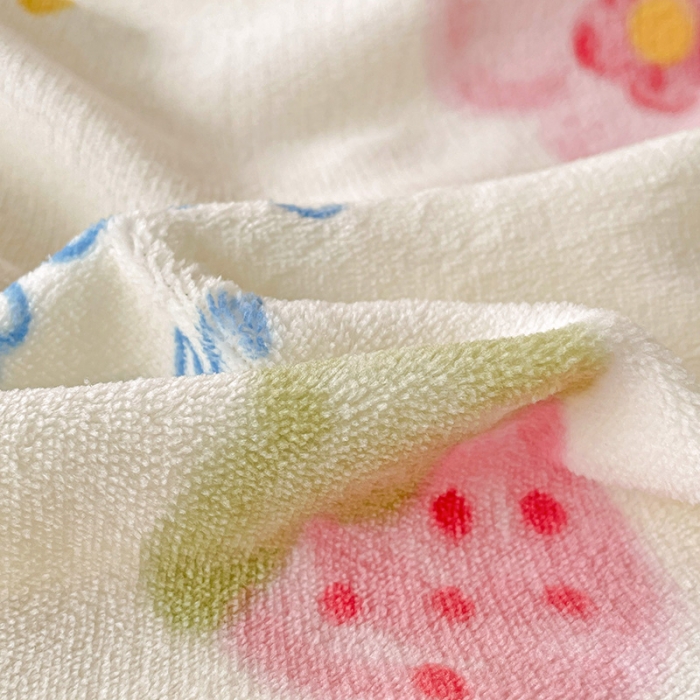 91家纺网 家纺一手货源 找家纺 畅畅家纺 2023新款活性印花小清新AB版加厚高克重法莱绒牛奶绒四件套 嫣然