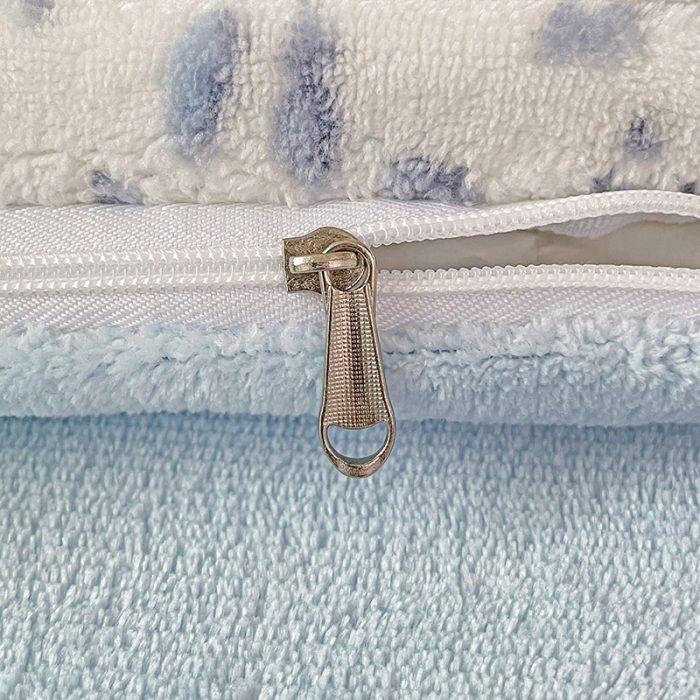 91家纺网 家纺一手货源 找家纺 畅畅家纺 2023新款活性印花小清新AB版加厚高克重法莱绒牛奶绒四件套 伊人香榭