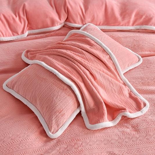 91家纺网 家纺一手货源 找家纺 （总）畅畅家纺 2023新款立体雕花绒保暖四件套