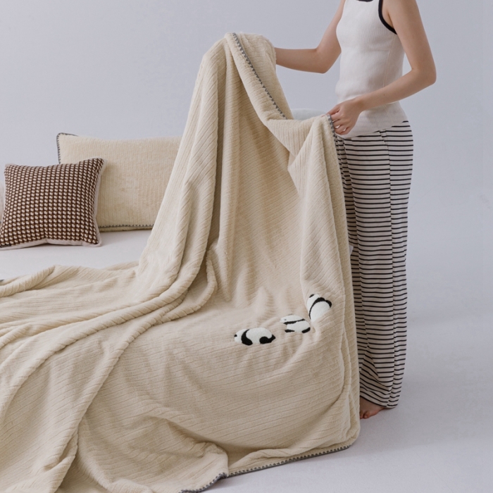 91家纺网 家纺一手货源 找家纺 （总）法芙娜 清仓处理 纯色提花兔毛毯