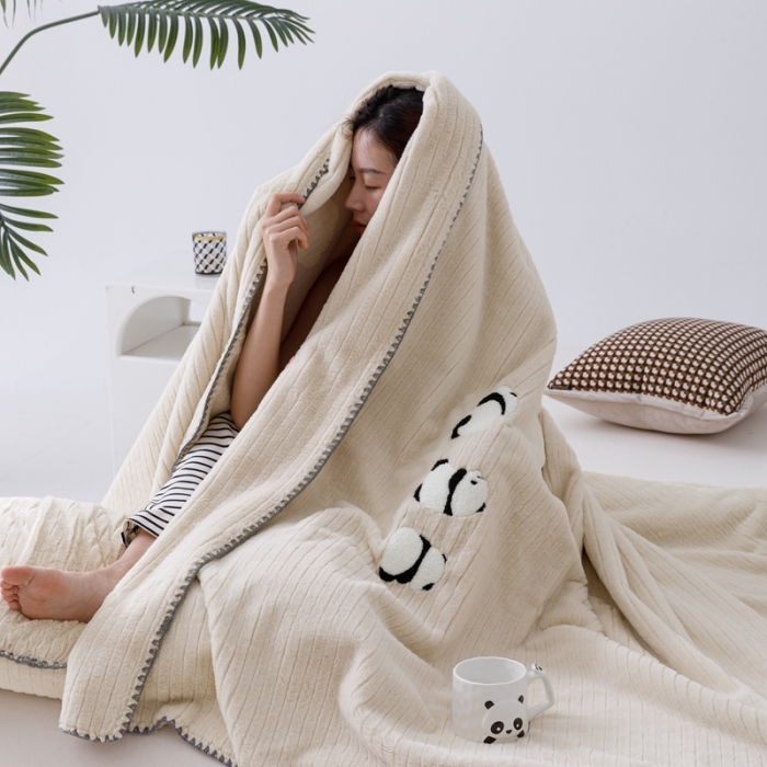 91家纺网 家纺一手货源 找家纺 （总）法芙娜 清仓处理 纯色提花兔毛毯