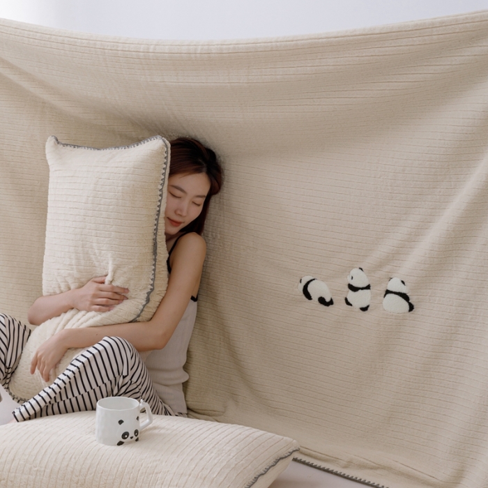 91家纺网 家纺一手货源 找家纺 （总）法芙娜 清仓处理 纯色提花兔毛毯