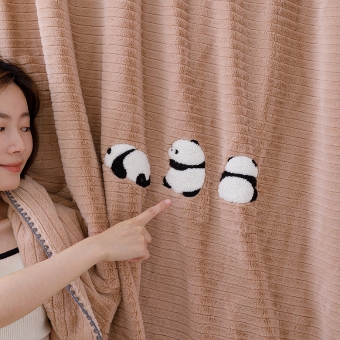 91家纺网 家纺一手货源 找家纺 法芙娜 纯色仿兔绒多功能高克重毛毯 粉色