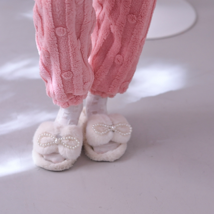 91家纺网 家纺一手货源 找家纺 洛兰沙 2023新款冬款家居服女单长款桃粉柠檬点点