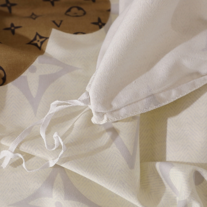 91家纺网 家纺一手货源 找家纺 晶缦 2023新款格林系列全棉活性磨毛单被套 路易熊