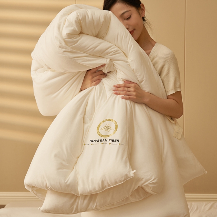 91家纺网 家纺一手货源 找家纺 （总）子由家居 2023新款b类针织云感睡眠大豆纤维冬被