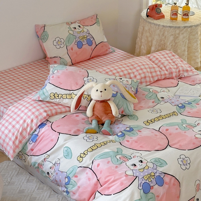 91家纺网 家纺一手货源 找家纺 宜家坊 2024新款12868全棉小清新四件套 莓莓兔