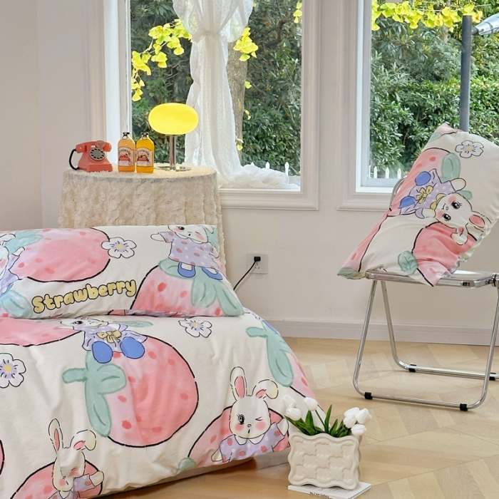 91家纺网 家纺一手货源 找家纺 宜家坊 2024新款12868全棉小清新四件套 莓莓兔