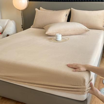 91家纺网 家纺一手货源 找家纺 （总）神州川 2024新款高克重牛奶绒纯色单品床笠+枕套