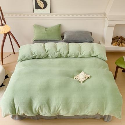 91家纺网 家纺一手货源 找家纺 珺柔 2023新款200克牛奶绒混搭四件套 双拼绿灰