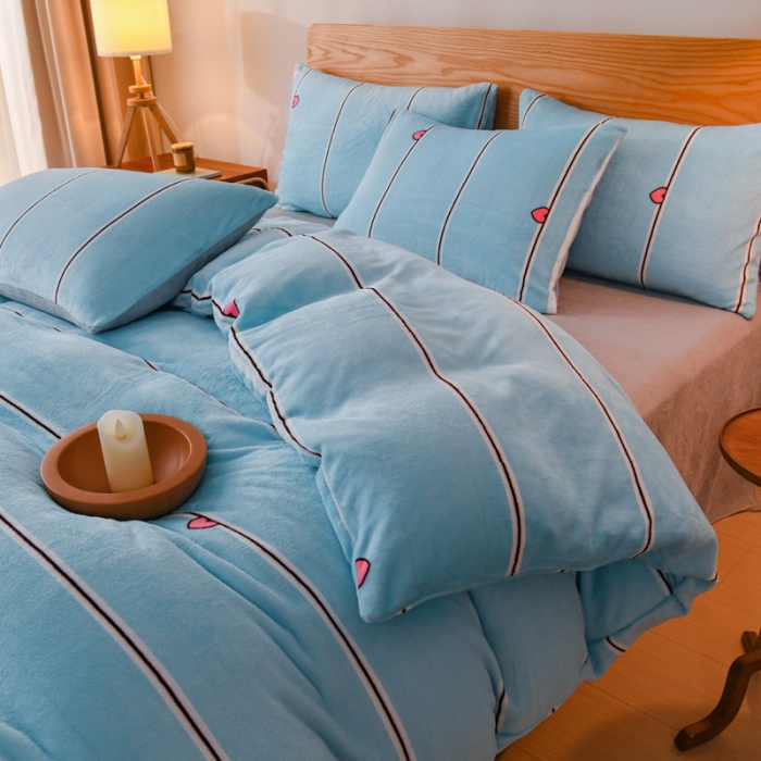 91家纺网 家纺一手货源 找家纺 （总）2023新款无印风印花双面牛奶绒四件套