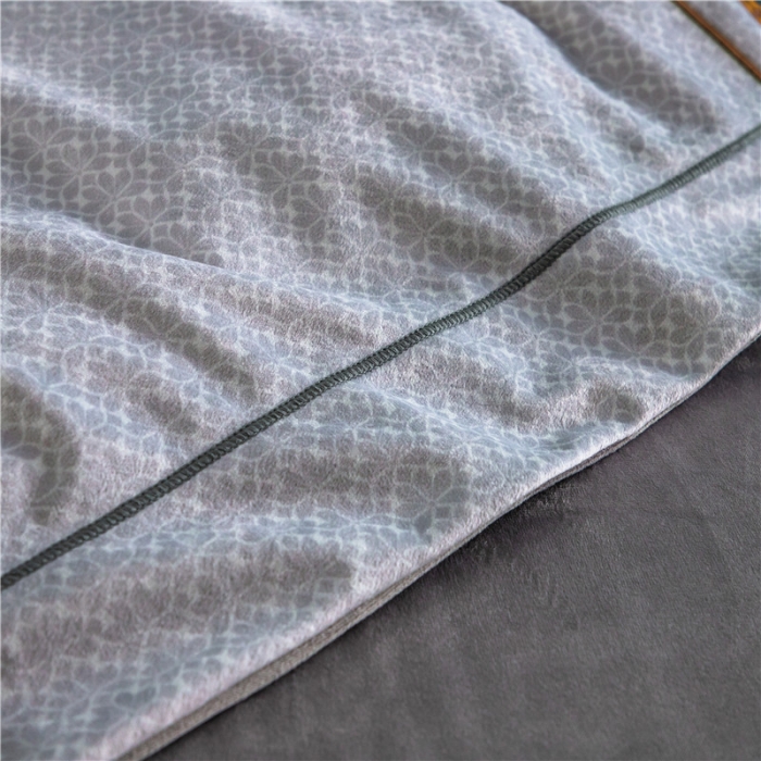 91家纺网 家纺一手货源 找家纺 宜家坊 2023新款高克重高奢云丝绒系列四件套 罗森堡-灰