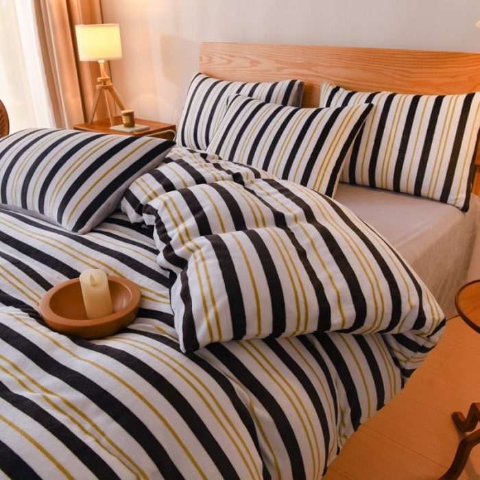 91家纺网 家纺一手货源 找家纺 2023新款无印风印花双面牛奶绒四件套 黑白条纹