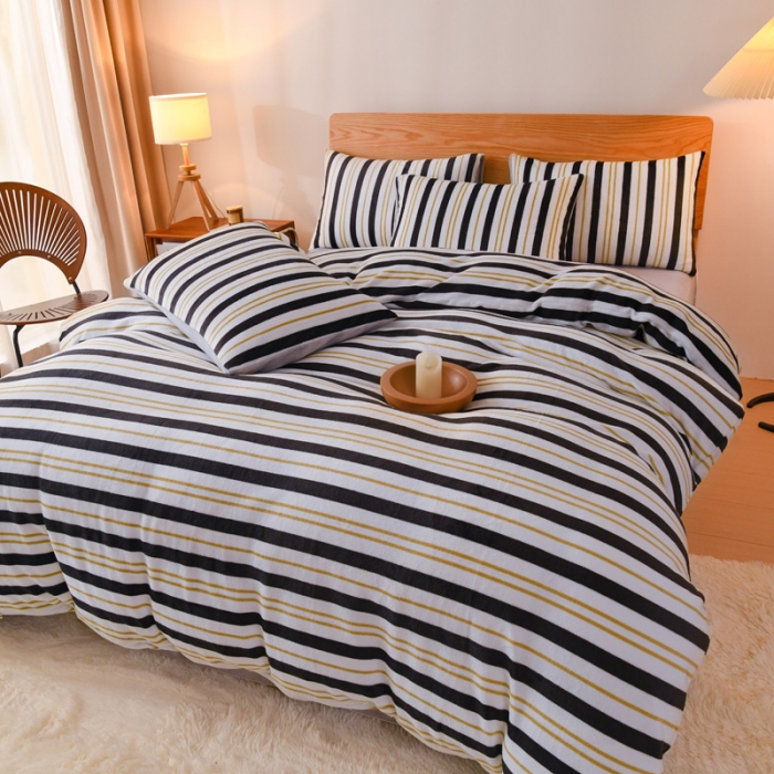 91家纺网 家纺一手货源 找家纺 2023新款无印风印花双面牛奶绒四件套 黑白条纹