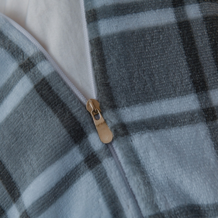 91家纺网 家纺一手货源 找家纺 2023新款无印风印花双面牛奶绒四件套 蓝黑格子