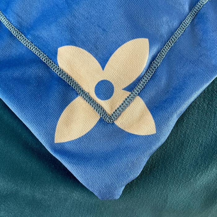 91家纺网 家纺一手货源 找家纺 宜家坊 2023新款高克重高奢云丝绒系列四件套 泰迪熊-蓝