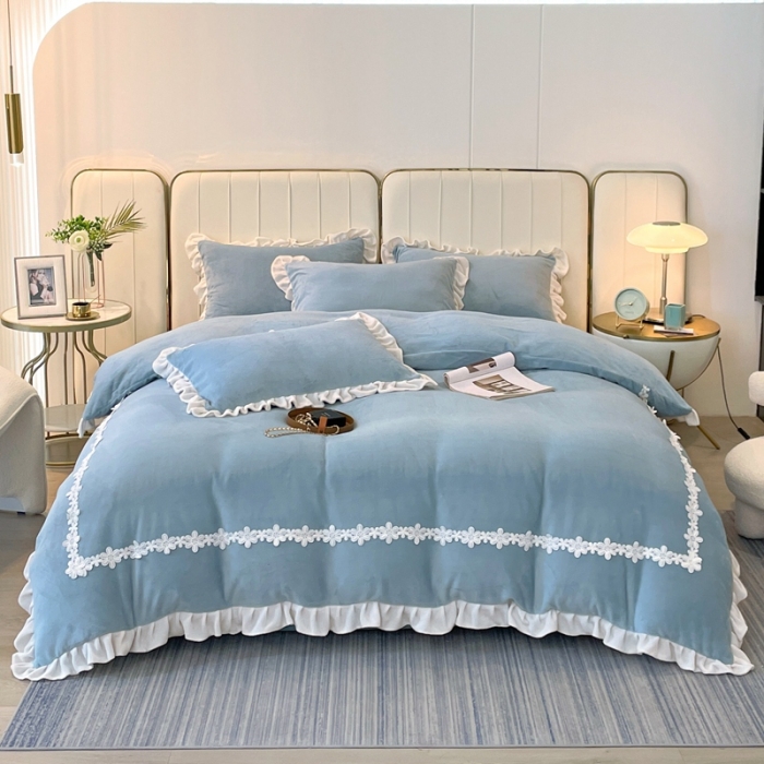 91家纺网 家纺一手货源 找家纺 2023新款韩版水溶花边牛奶绒四件套--安娜系列 安娜-天空蓝