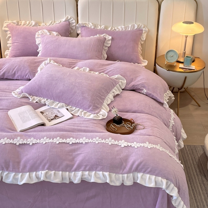 91家纺网 家纺一手货源 找家纺 2023新款韩版水溶花边牛奶绒四件套--安娜系列 安娜-香芋紫