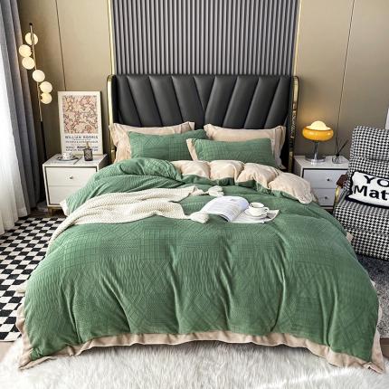 91家纺网 家纺一手货源 找家纺 宜家坊 2023秋冬新款A类素色牛奶绒拼边雕花四件套 安娜-抹绿