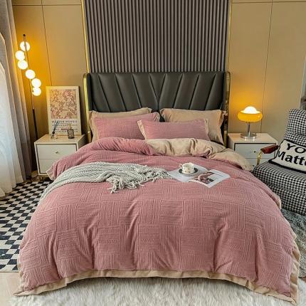 91家纺网 家纺一手货源 找家纺 宜家坊 2023秋冬新款A类素色牛奶绒拼边雕花四件套 典雅-豆粉