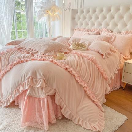 91家纺网 家纺一手货源 找家纺 （总）乐朵家居 2025秋冬 爱莎牛奶绒+朗思汀自发热夹棉床盖四件套